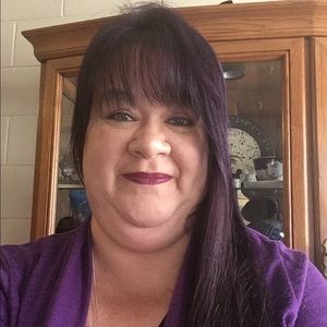 Meet your Posher, Valerie